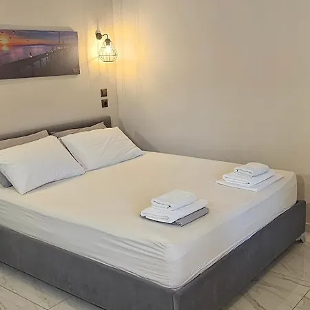 Nature Lovers-golden Apartment