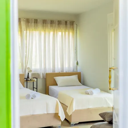 Nature Lovers-golden Chrysi Ammoudia