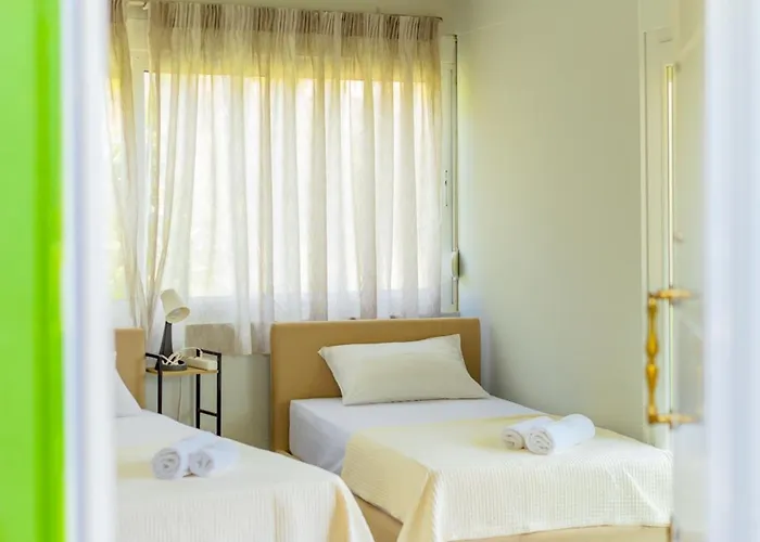 Nature Lovers-golden Chrysi Ammoudia